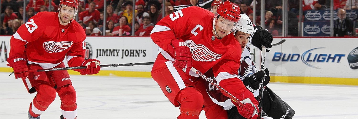 Nicklas Lidstrom Action Shot