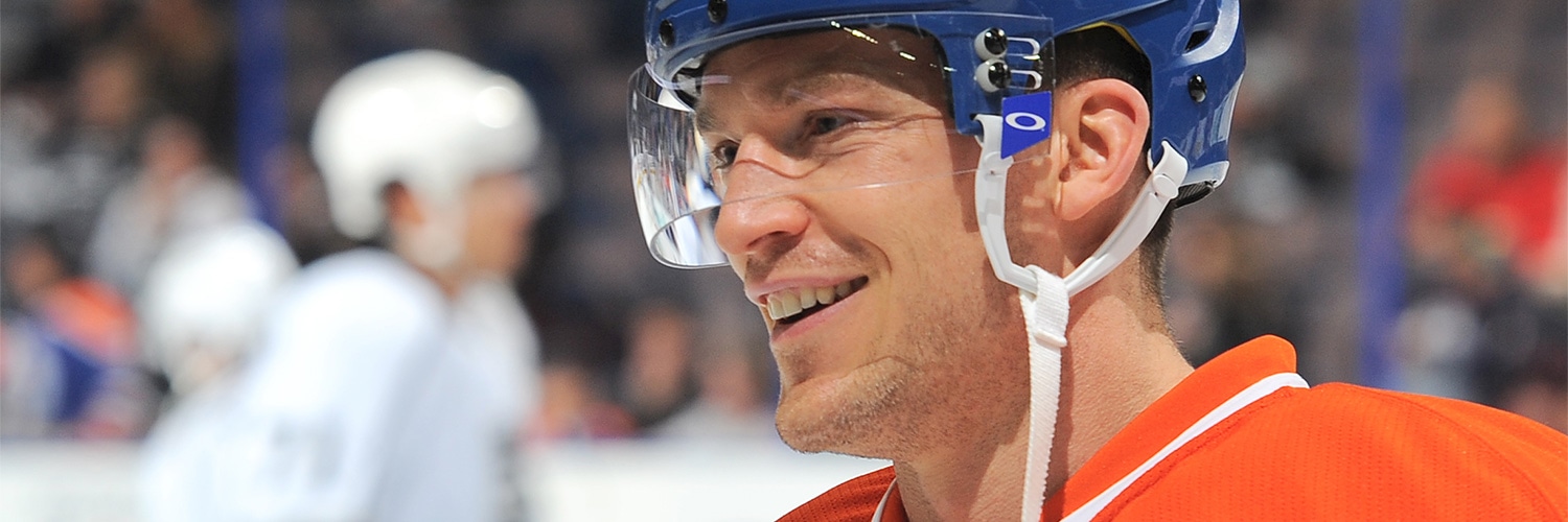 Andrew Ference Action Shot