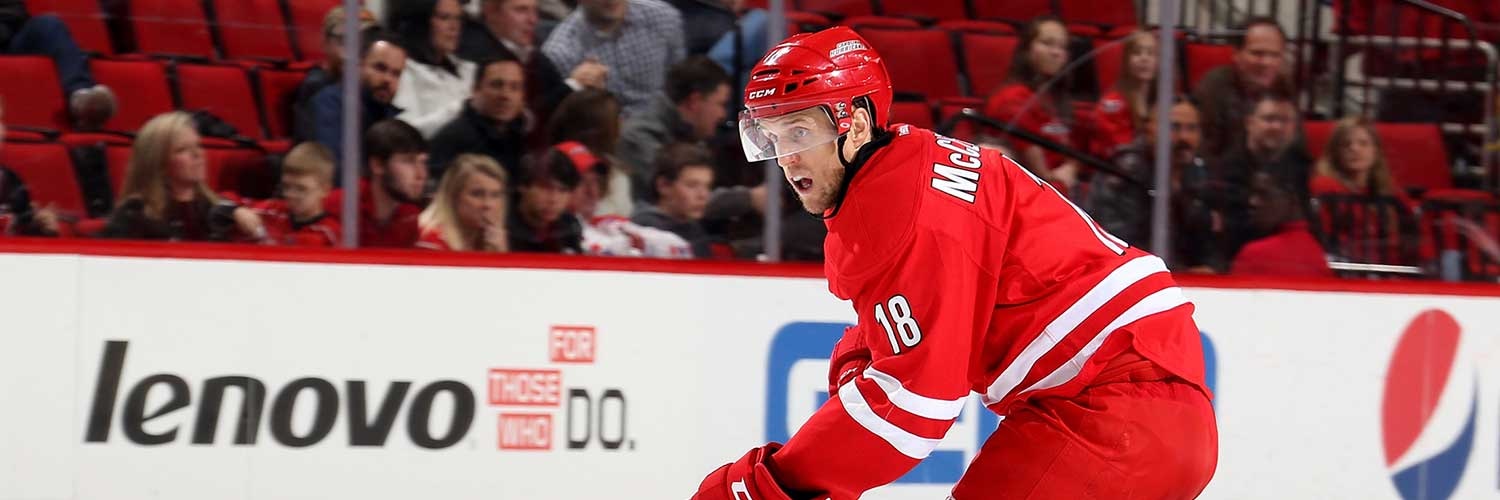 Jay McClement Action Shot